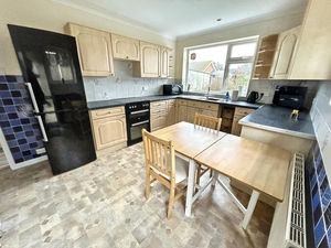 Photo 10- click for photo gallery